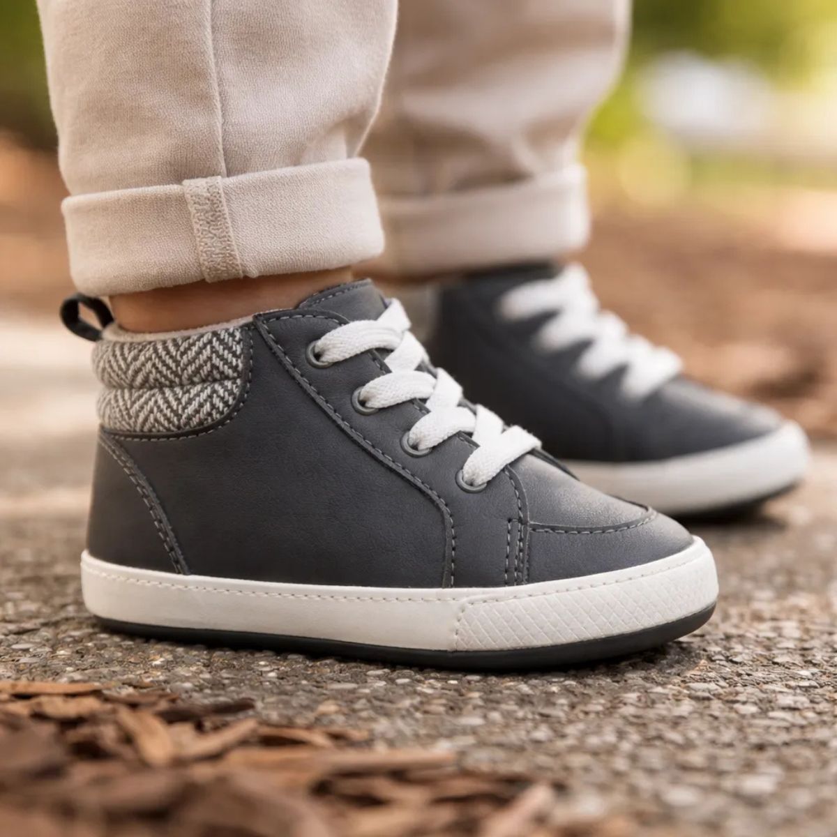 Botín Bebé Niño Gris Cordones Urban - Louicid