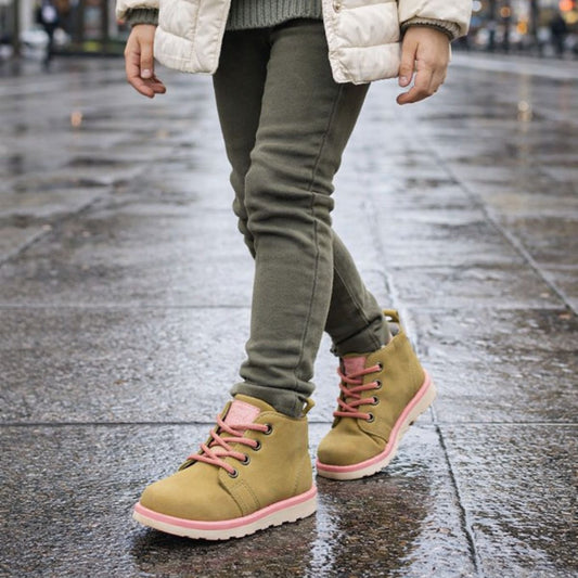 Botín Niña Urbano Cordones Caqui - Louicid