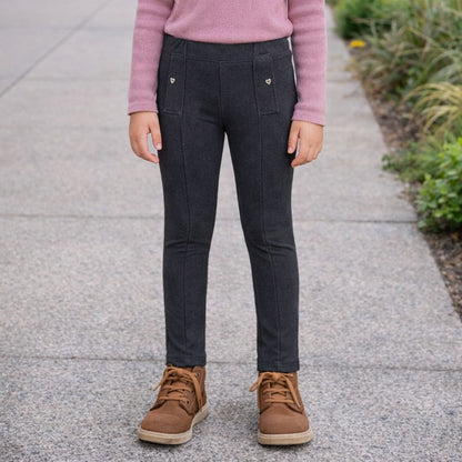 Calza Lisa Gris De Niña Botón Corazón Pillin outfit - Louicid