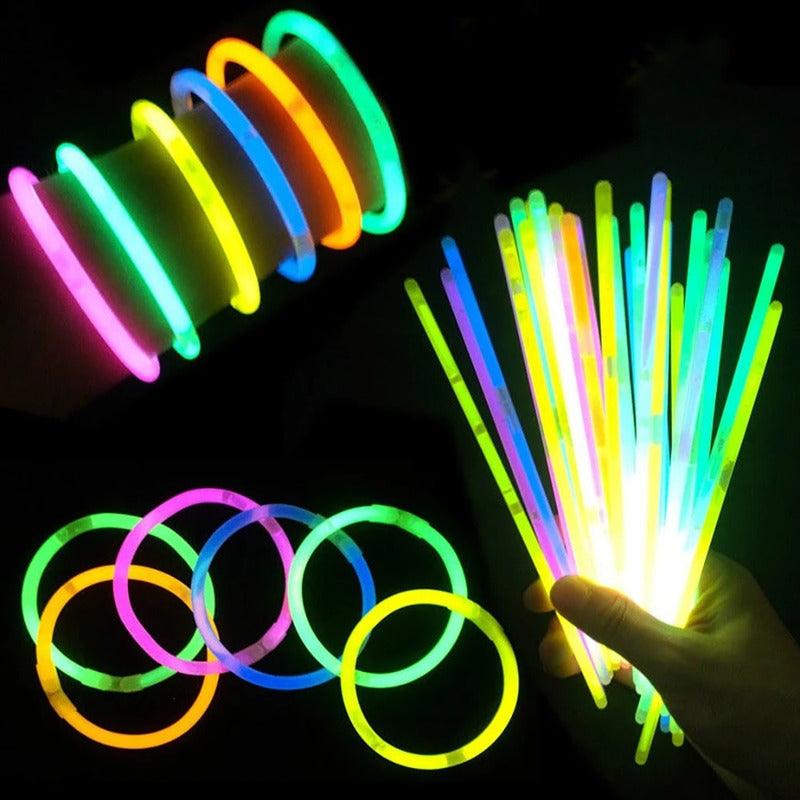 100 Pulseras Flúor Tik Tok Fiestas Neón Brillan En Oscuridad - Louicid