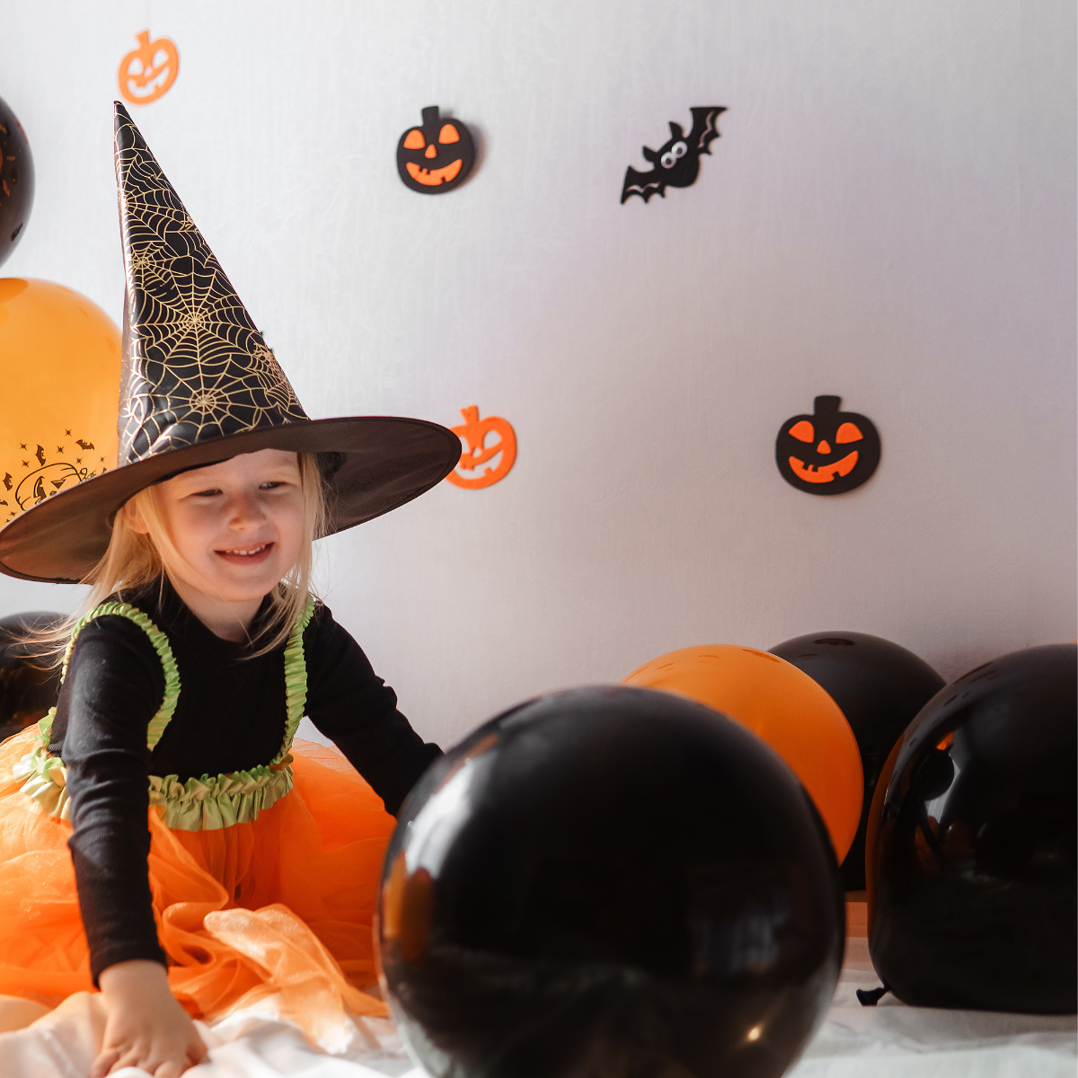 Globos Lisos Naranja & Negro Fiesta Halloween - Louicid